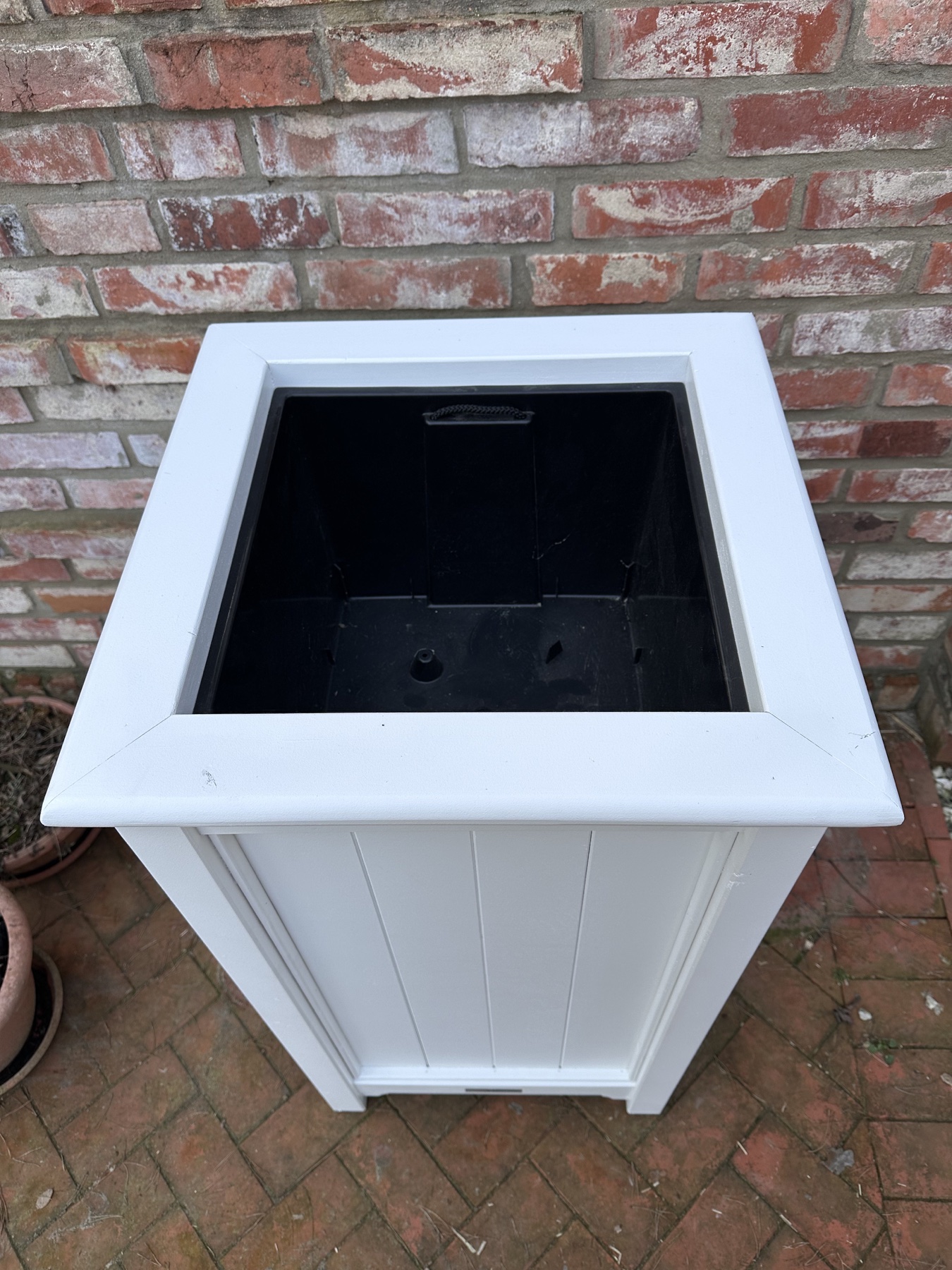 Wnętrze donicy HK Premium Planters z ochronnym wkładem z tworzywa